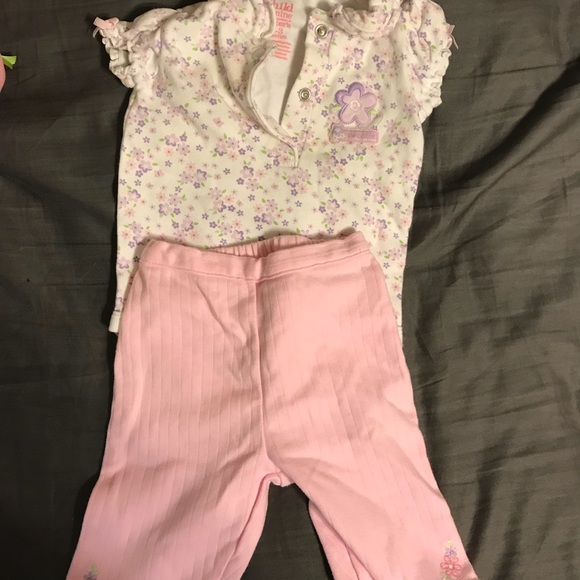 Baby girl clothes - Picture 4 of 8